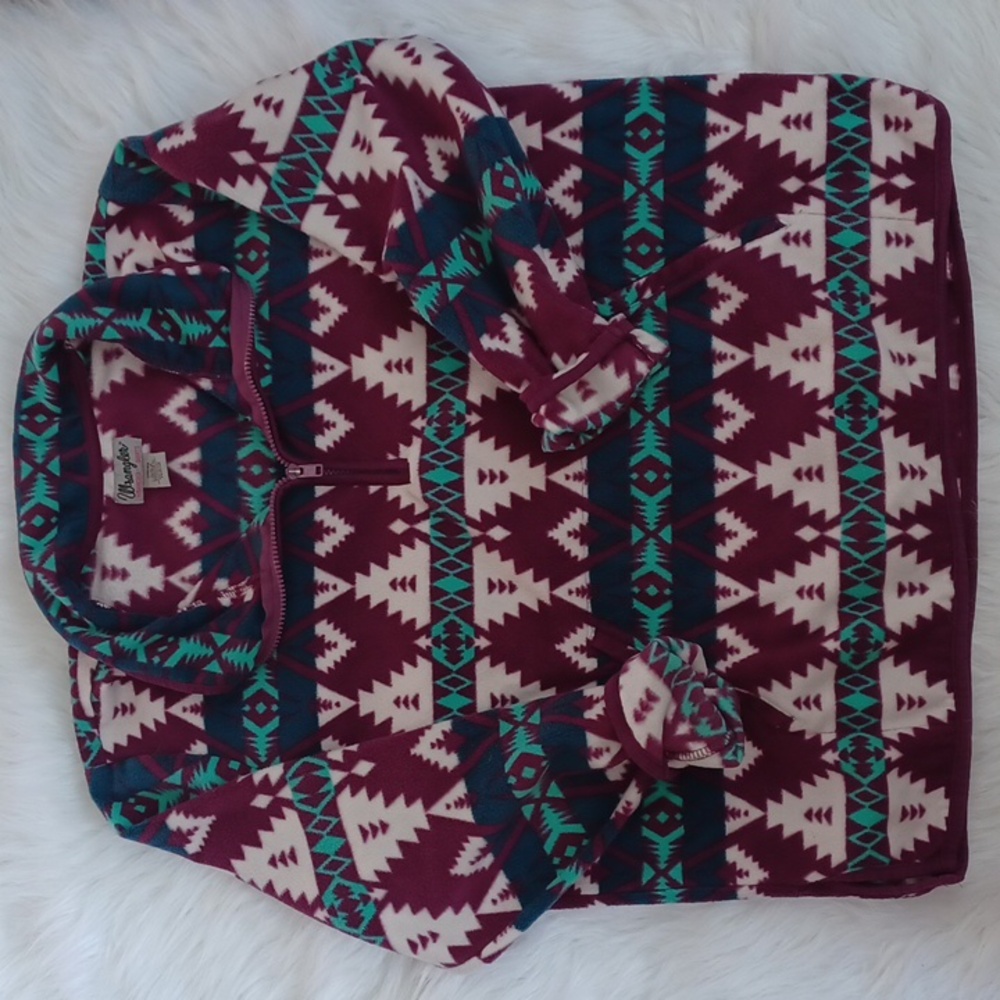Wrangler Aztec Microfleece 1/4 Zip. Womans Large. Purple White And Green.
